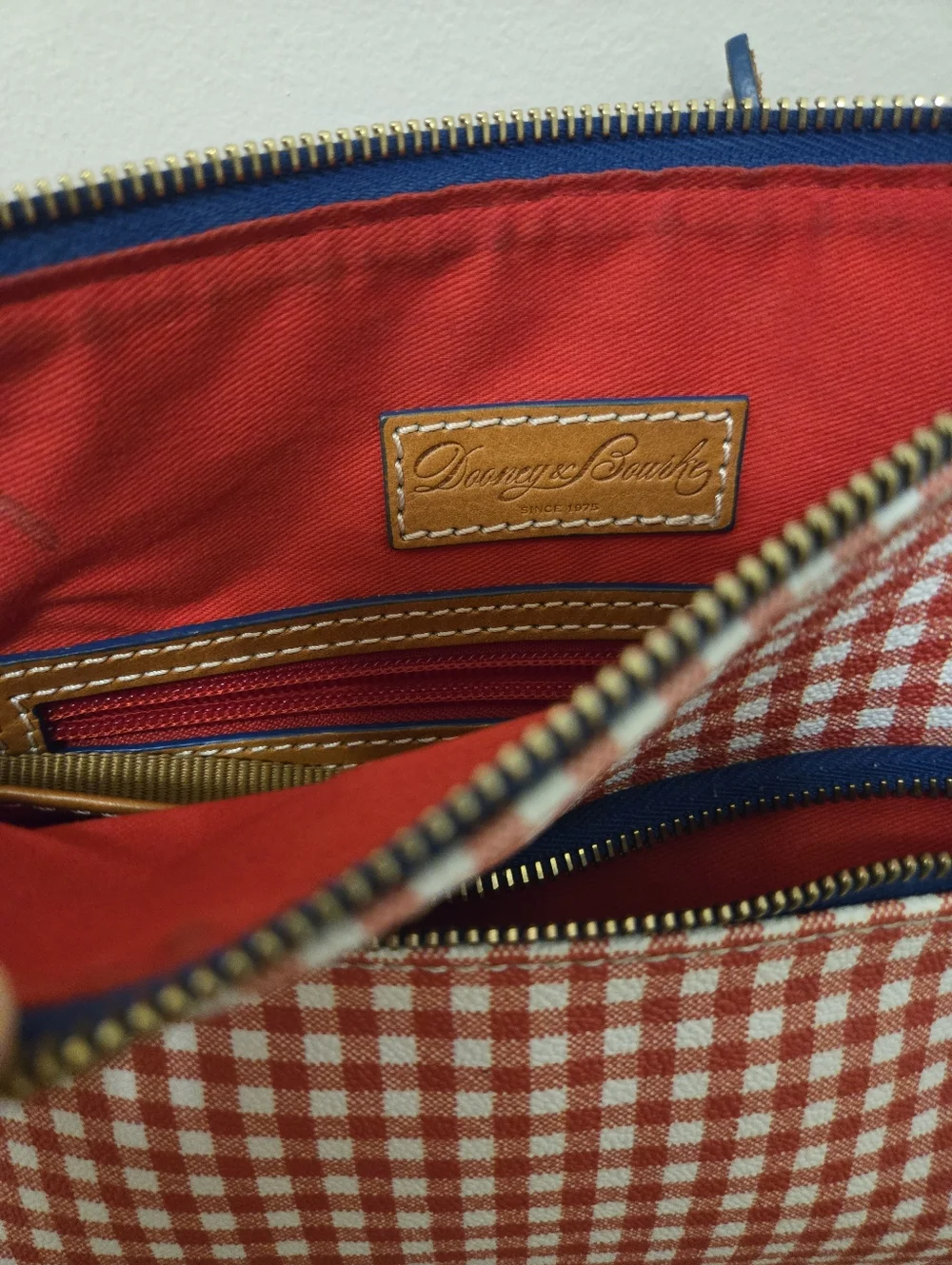 Dooney And Bourke White/Red Gingham Pattern Messenger Crossbody Bag - Picture 5 of 10